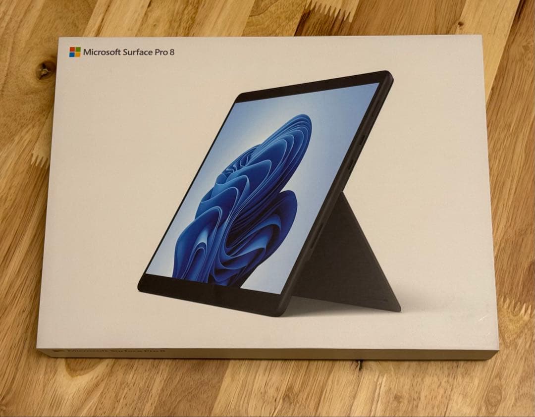 ひろき Microsoft Surface Pro8 i5 8GB RAM