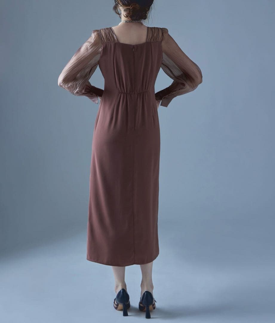 etoll. ドレープデザインIラインドレス／モカ