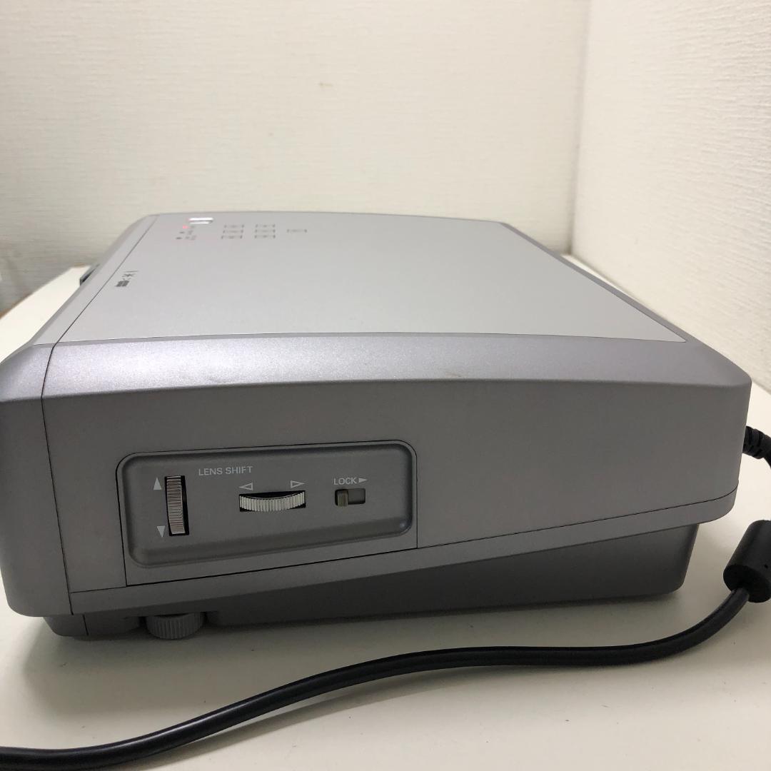 送料無料 液晶プロジェクター SANYO LP-Z4 302時間　250927