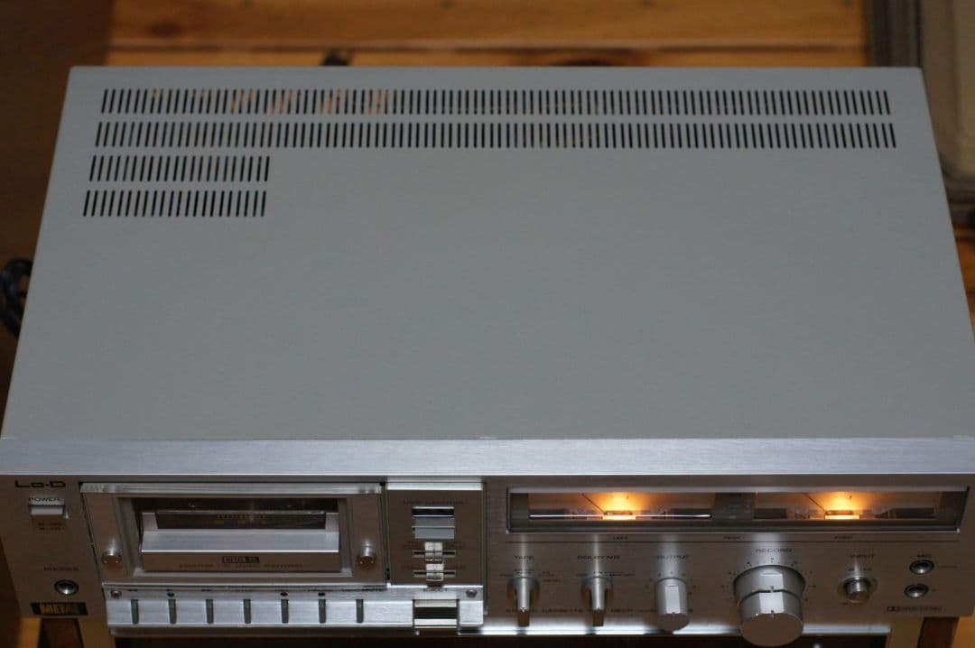 D-70s カセットテープデッキ