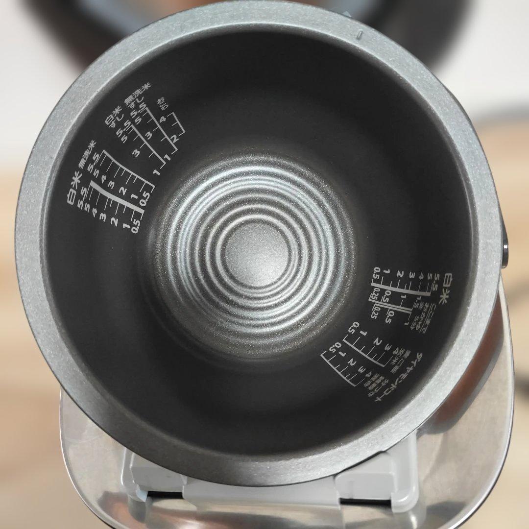 TOSHIBA 真空圧力IH炊飯器 RC-10VSP 2024年製