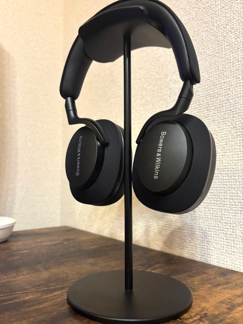 ク*ロ様 Bowers & Wilkins ヘッドホン Px7S2E スタンド付