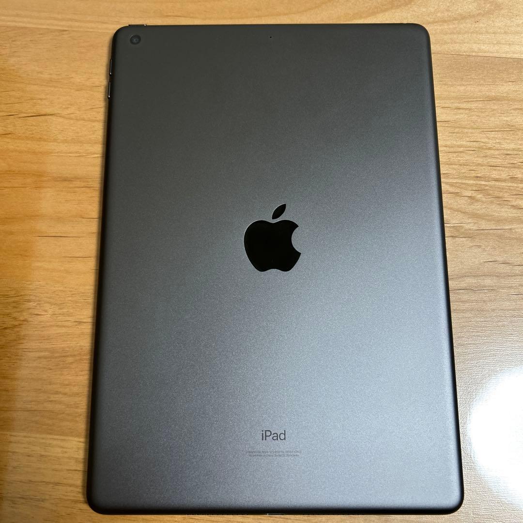 iPad（第９世代）ケース・ペンシル付き＆Logicoolキーボード