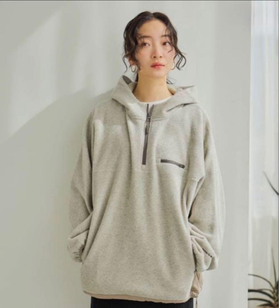 ニコアンド ソフトフリース切り替えzipパーカー　ベージュ