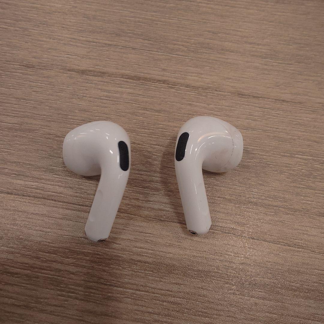 Apple AirPods第4世代ANC A3057 充電ケースなし 右左耳のみ