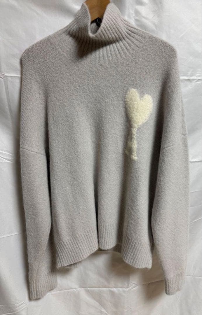 Ami Paris パステルカラー タートルネック セーター