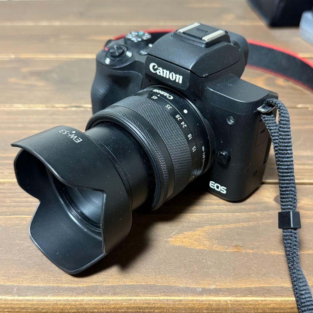 山*田様 Canon EOS Kiss M ミラーレス一眼 本体 美品 レンズ２