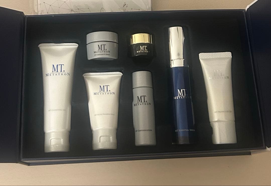 【新品・未使用】SBC 湘南美容外科 MTメタトロン プレミアムコフレ