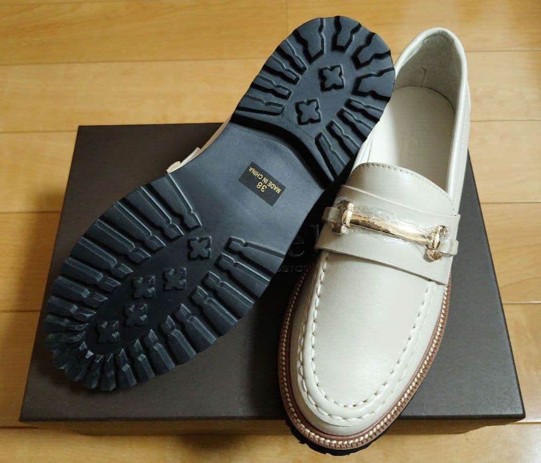 新品 BARNYARDSTORM トラックソールビットローファー size38