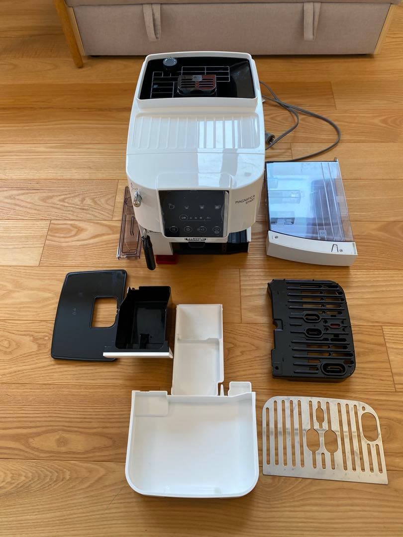 De'Longhi MAGNIFICA Start エスプレッソマシン