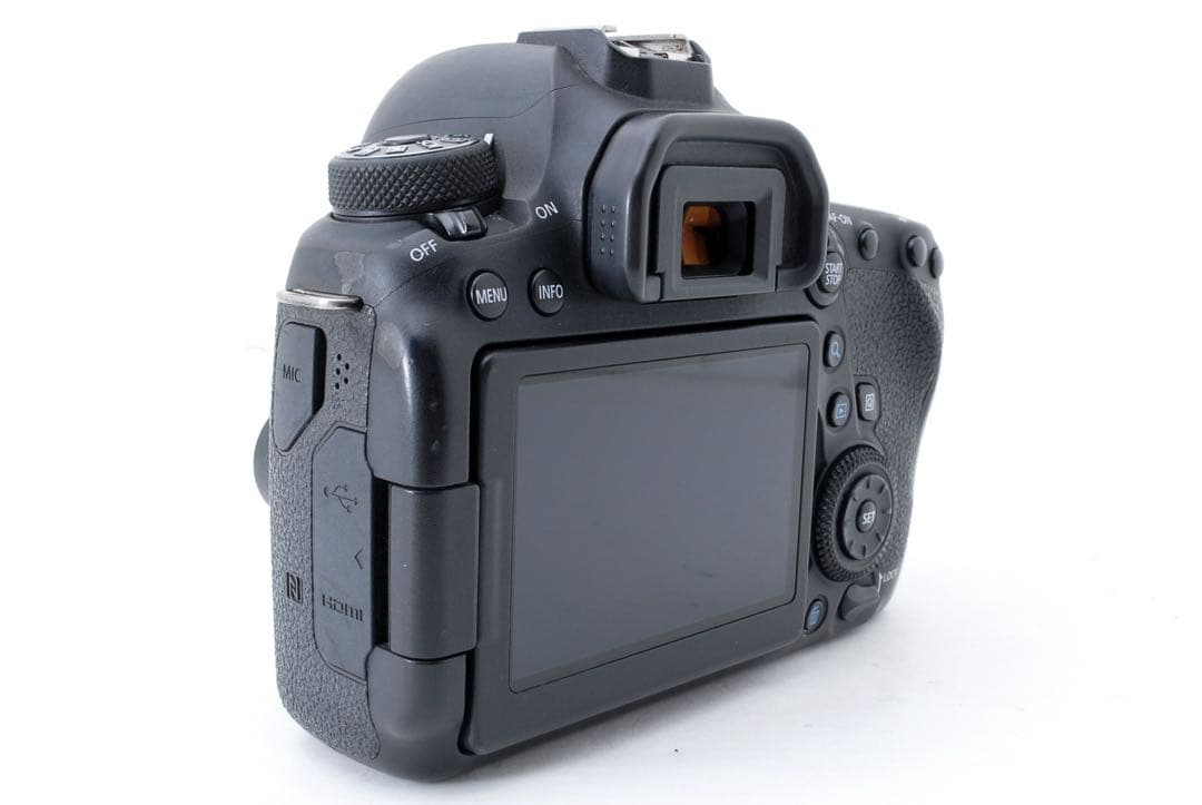 デジタル一眼レフカメラ　Canon EOS 6D Mark II