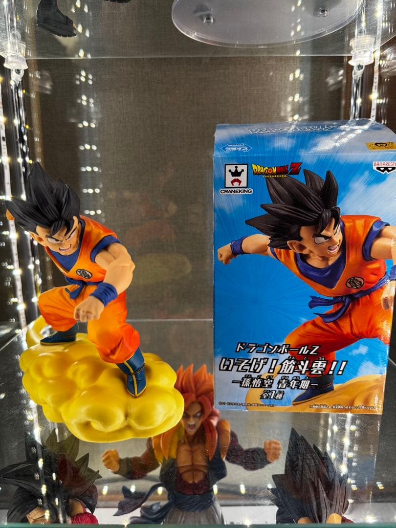 ドラゴンボール　フィギュア　悟空　筋斗雲　2体セット