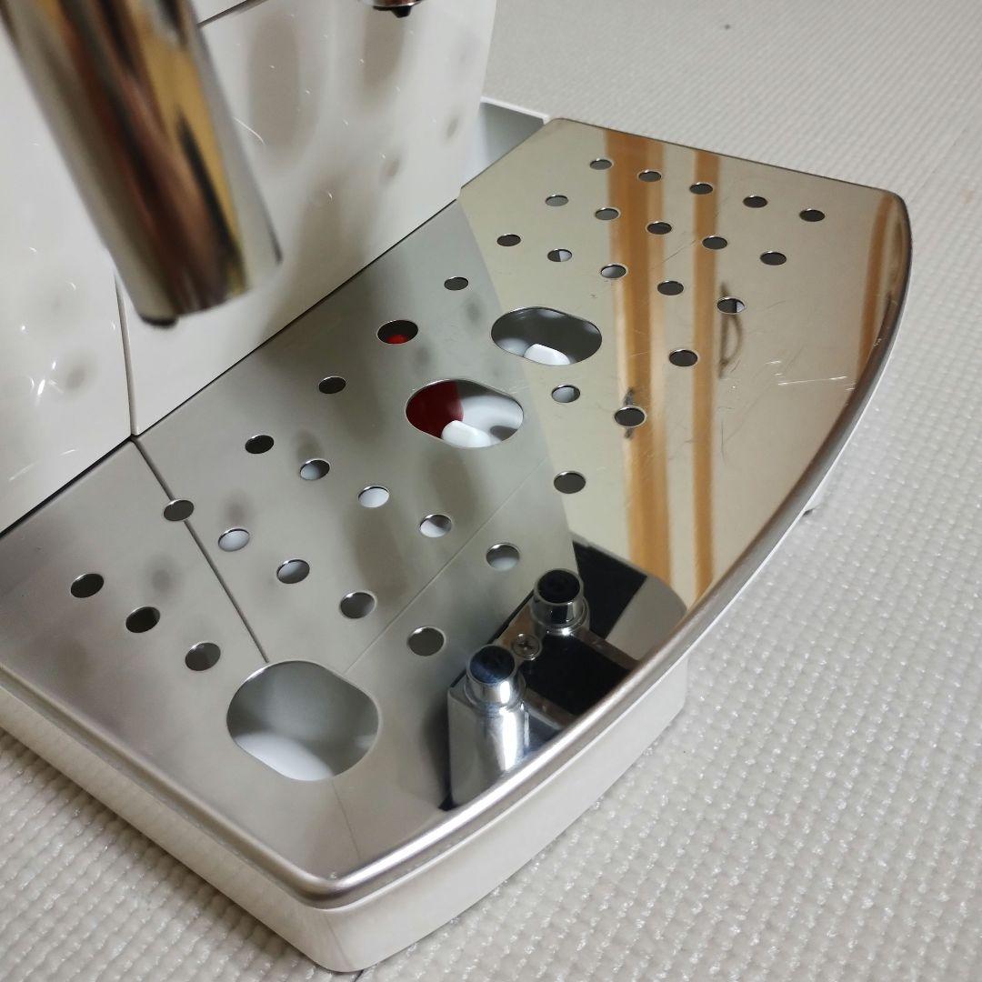 【良品】デロンギ マグニフィカS 全自動コーヒーマシン ECAM22112W