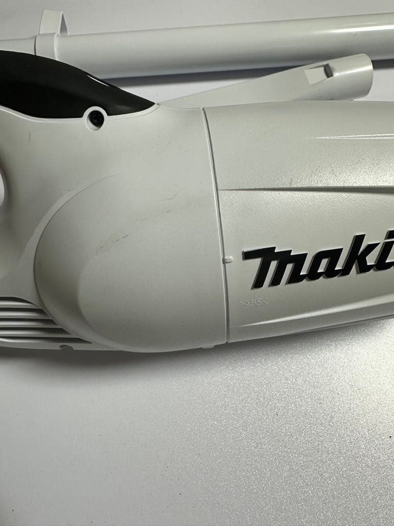 Makita 18V カプセル式 CL181FD 充電式掃除機