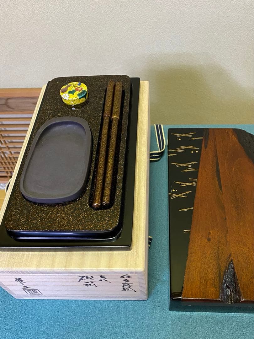 吉田華正　『住吉蒔絵硯箱』