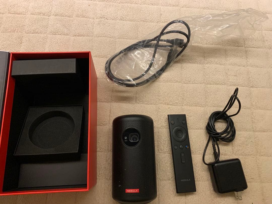 ジャンク品　NEBULA CAPSULE II 箱付き　プロジェクター