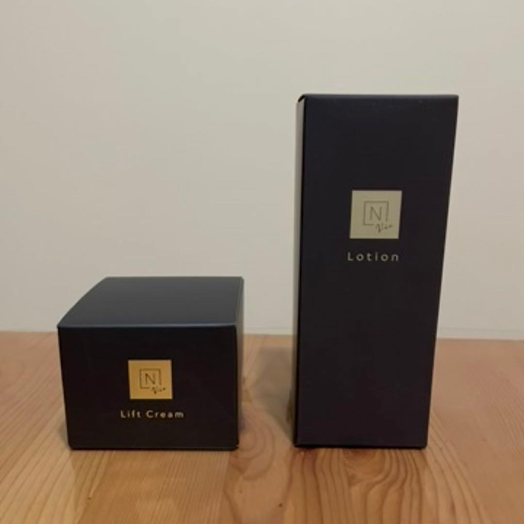 【新品】Nオーガニック　ヒアルアップクリーム、モイストリッチローションセット