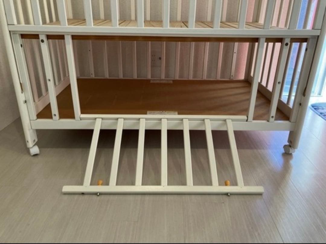 【人気】KATOJI ハイシート ベビーベッド 収納付き ホワイト