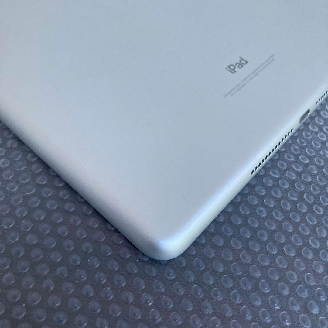 190 電池ほぼ新品☆比較的美品☆iPad6第6世代 32GB WIFIモデル☆