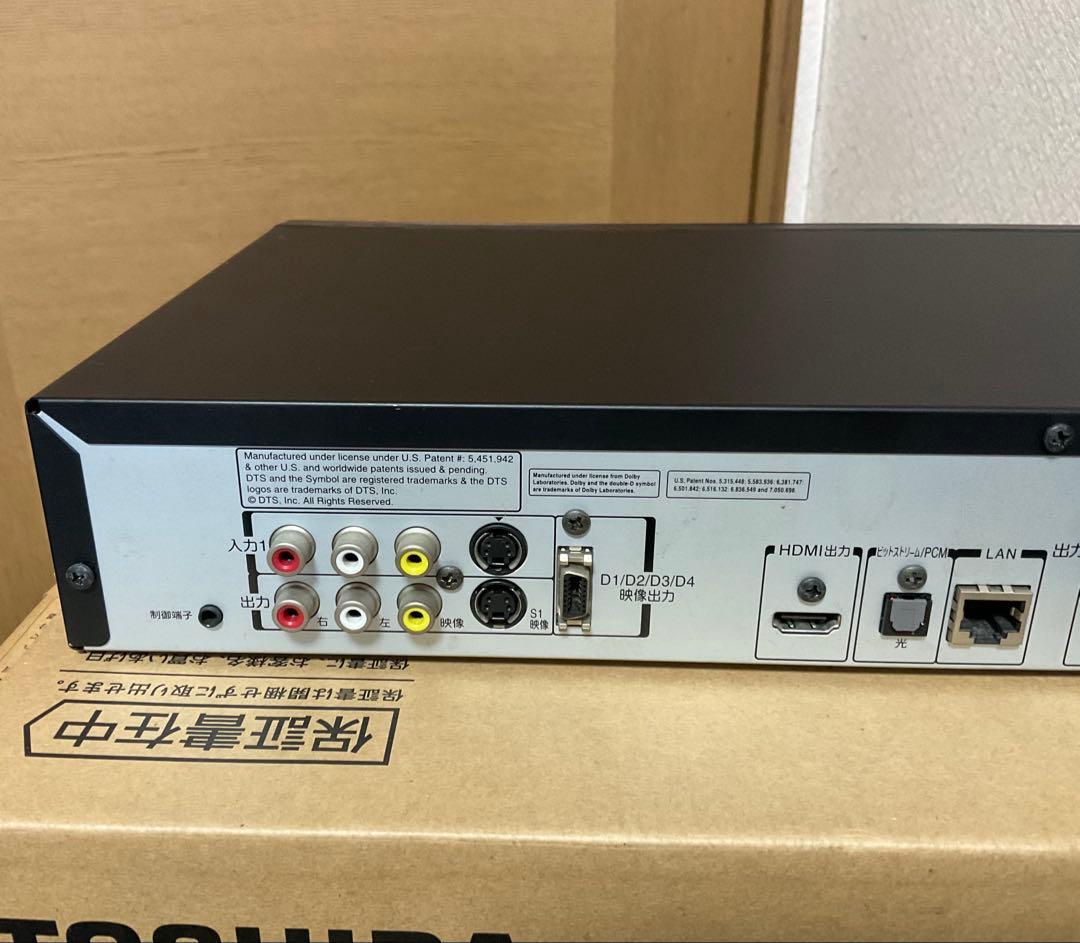 TOSHIBA REGZA RD-R100 DVDレコーダー（地デジ対応）
