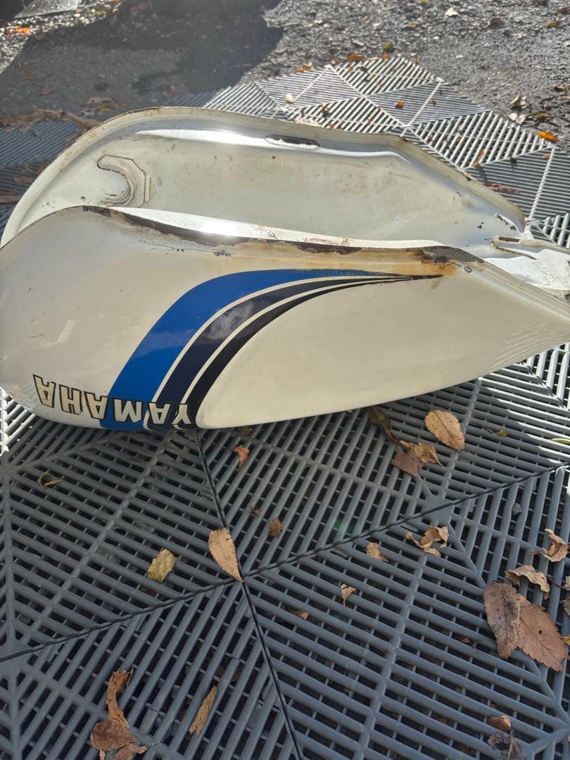 補修用に RZ250 ガソリンタンク 4L3