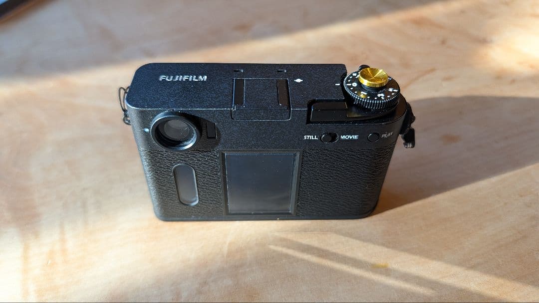 FUJIFILM X half ブラック スキンシール＋ソフトシャッターカスタム