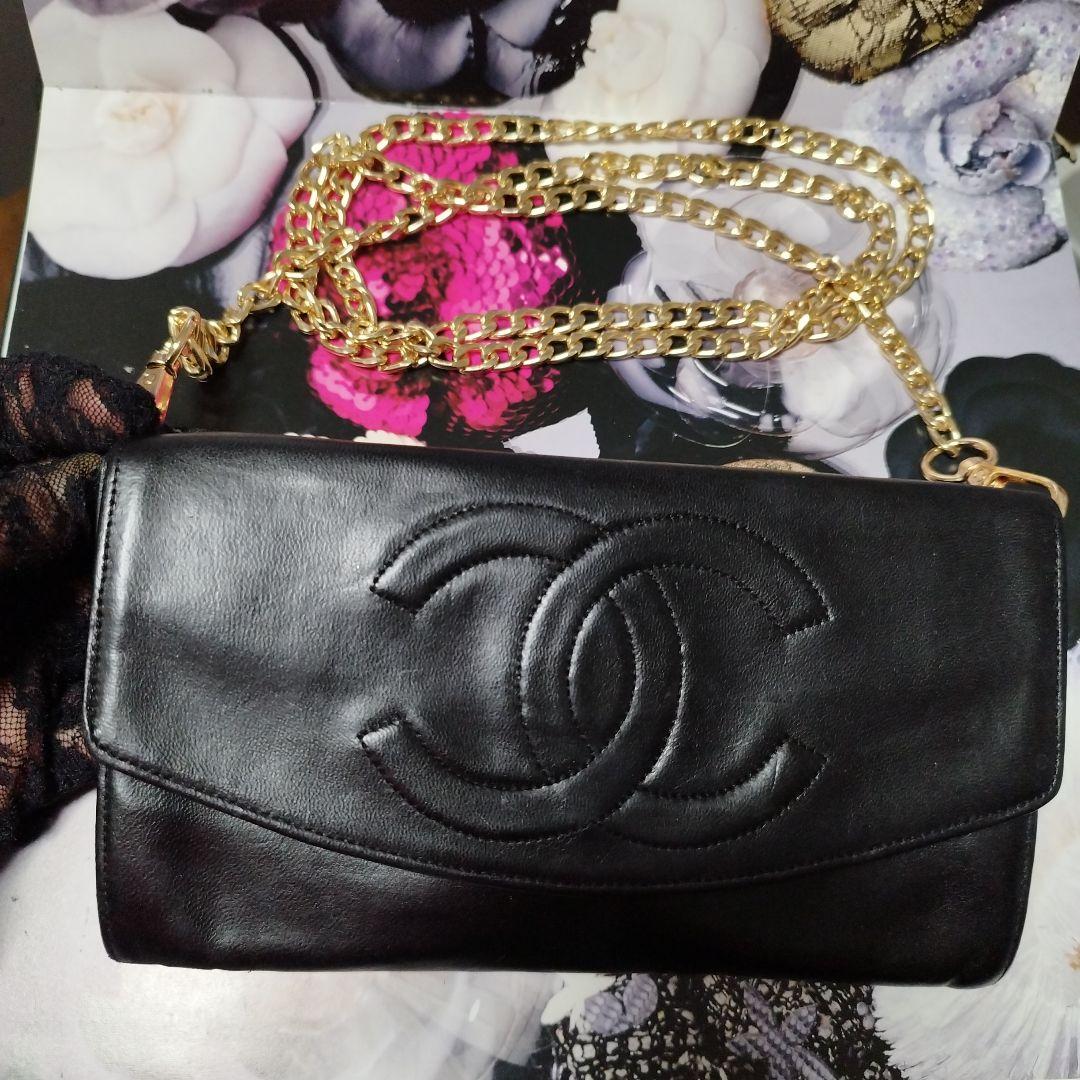 CHANEL ブラックレザー パーティバッグ斜めがけ