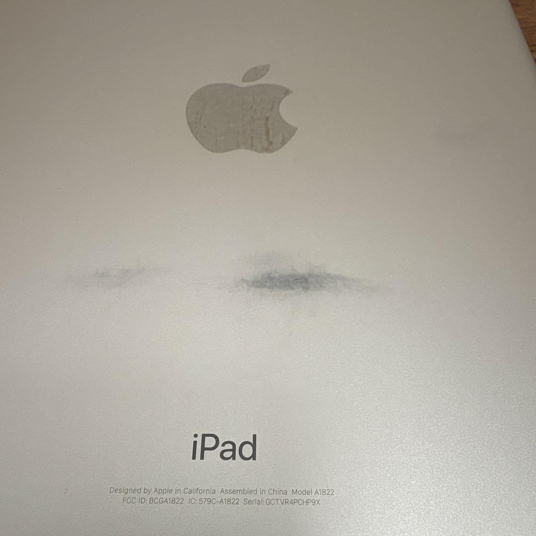 iPad 第5世代 Wi-Fi 32GB ゴールド 本体 箱付き