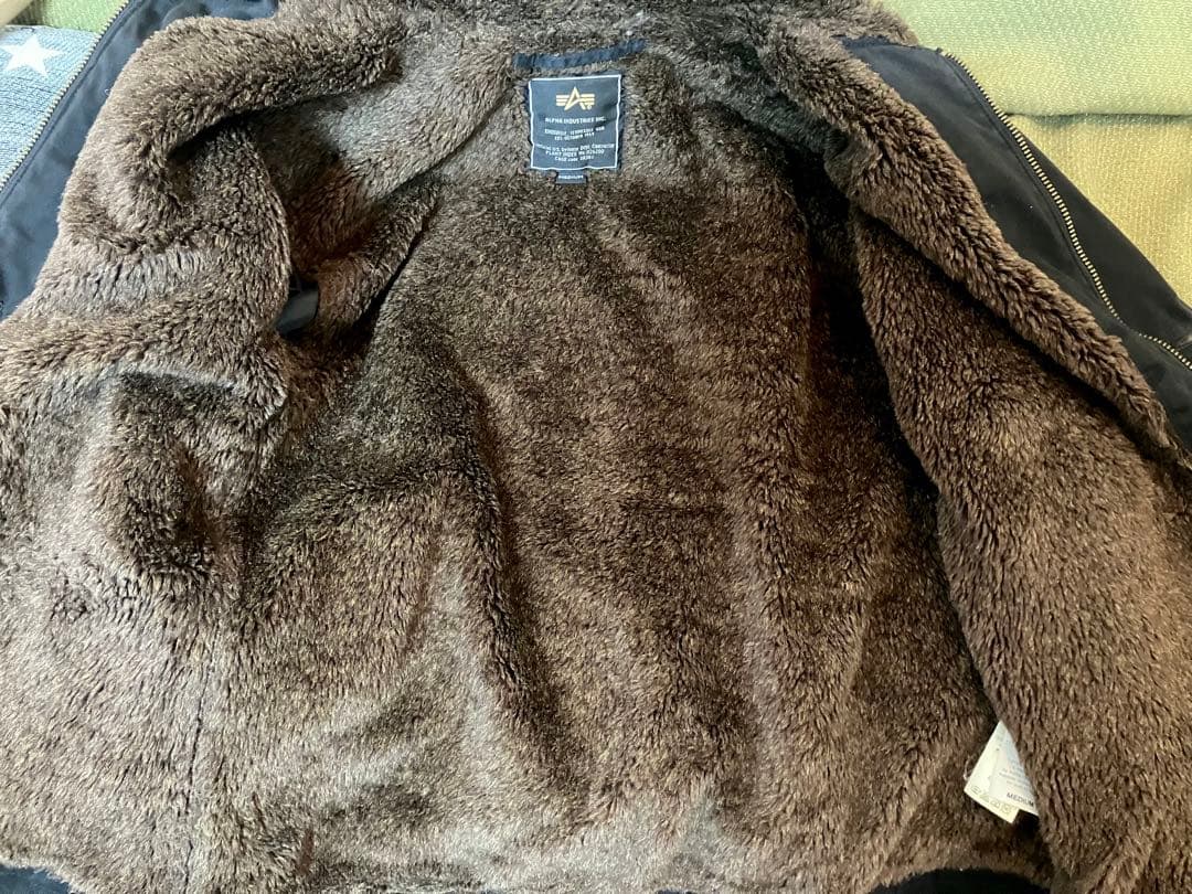 ALPHA INDUSTRIES ブラックミリタリージャケット M N-1