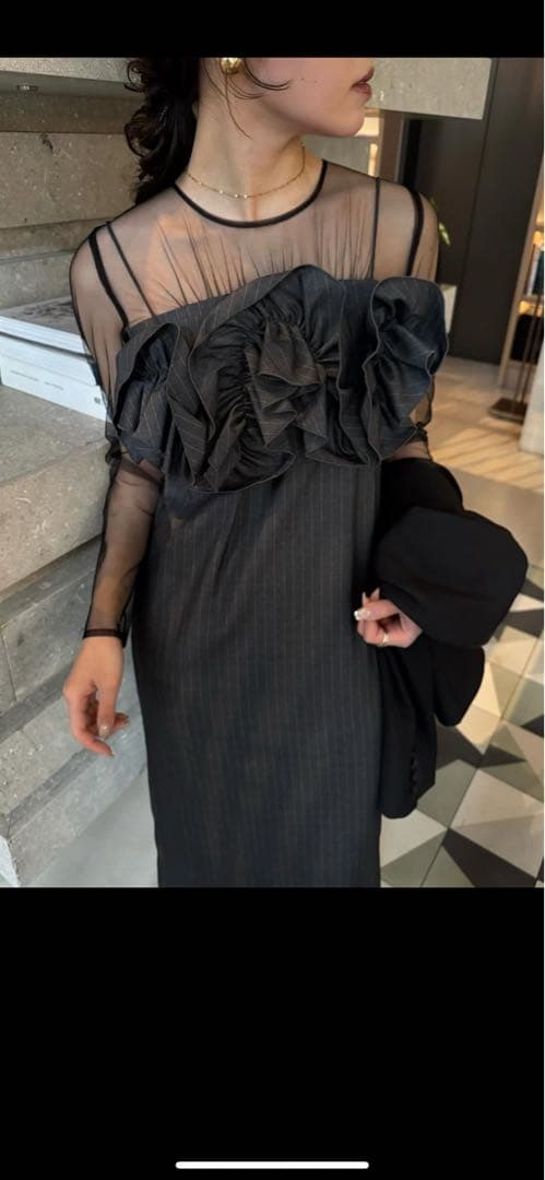 スーツ・フォーマル・ドレス Wavy frill bustier stripedress (LE'RURE)