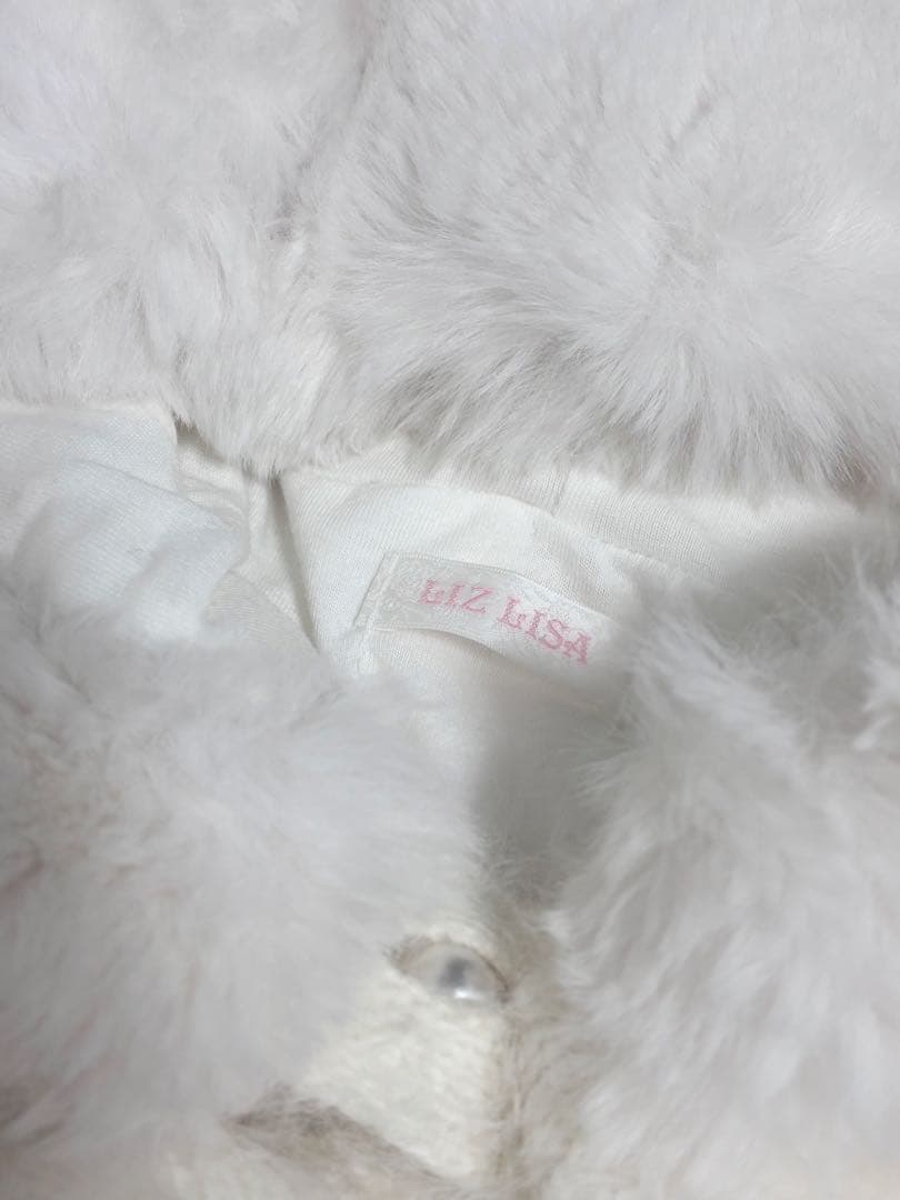 LIZLISAリボン付きホワイトケープコート