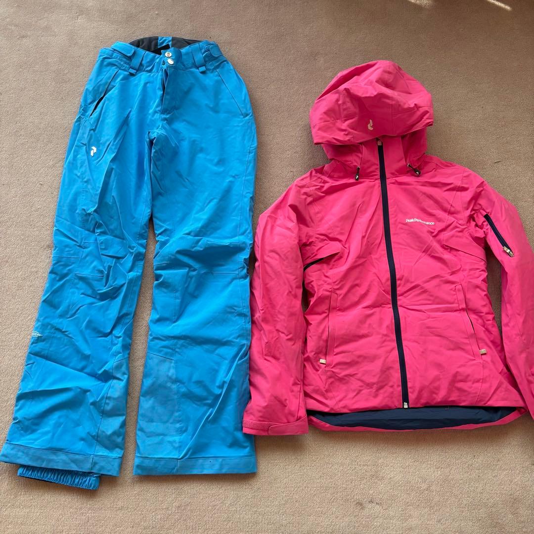 Peak Performance スキー　スノーボード　ウェアセット 女性用