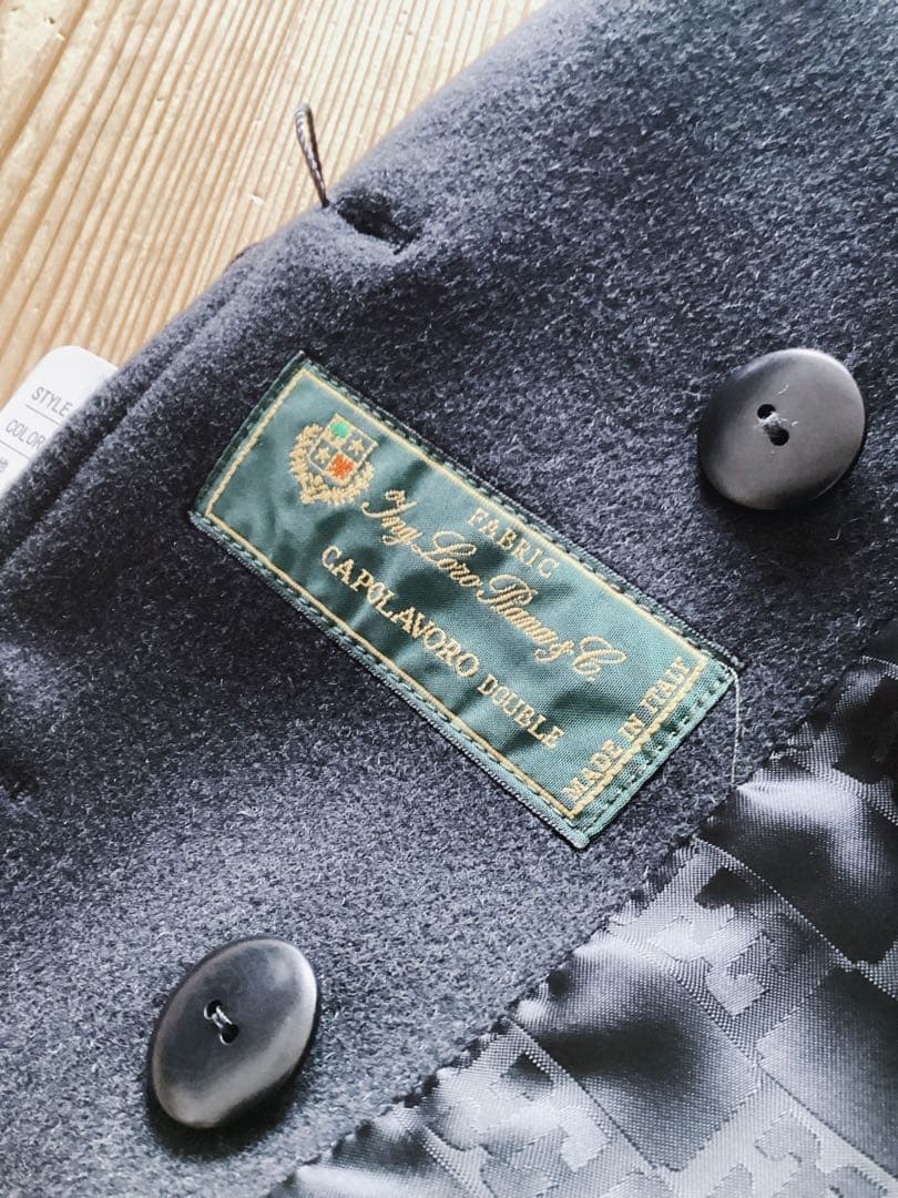 訳あり未使用品【ESCADA】黒ジャケット ピーコート 32 定価272800円