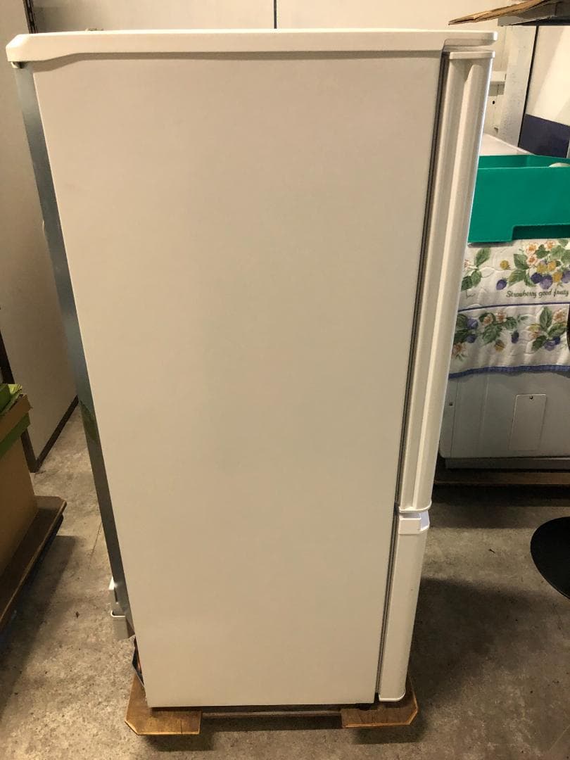 三菱　2ドア冷蔵庫　2022年モデル　146ℓ