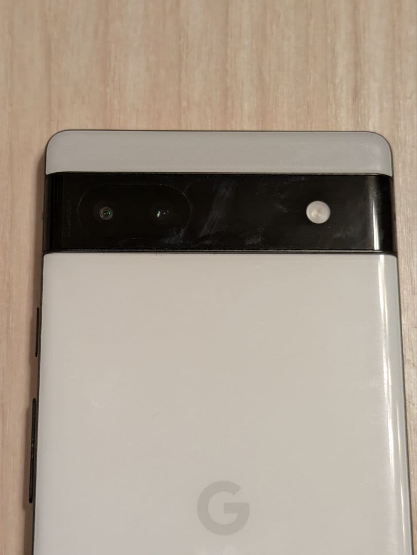 Google Pixel 6a 本体と付属品