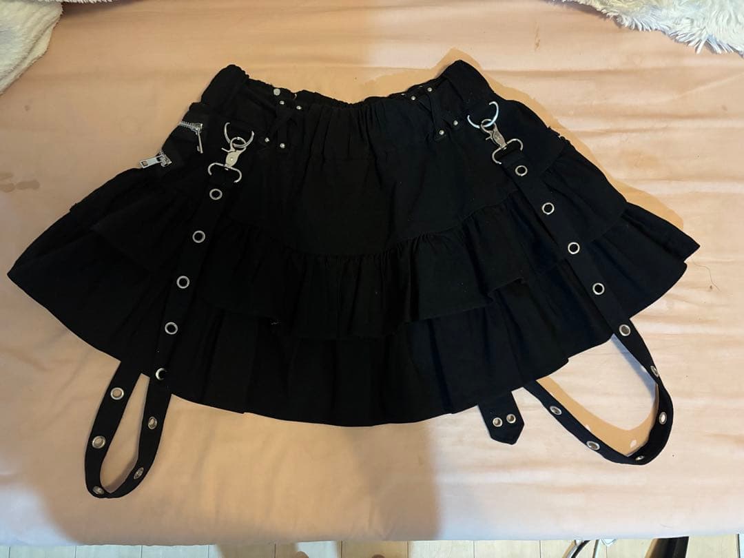 Dimmoire フリル付きブラックミニスカート