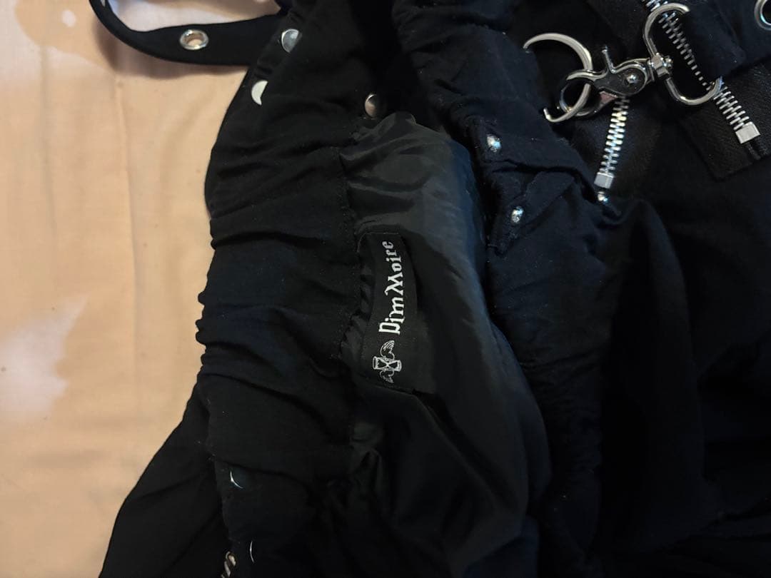 Dimmoire フリル付きブラックミニスカート