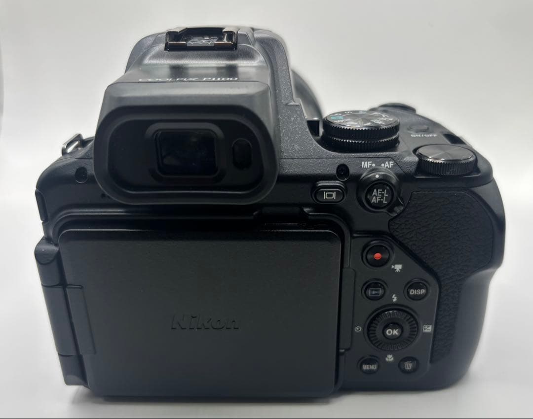 【中古】【防湿庫保管】Nikon COOLPIX P1100+オマケ付き