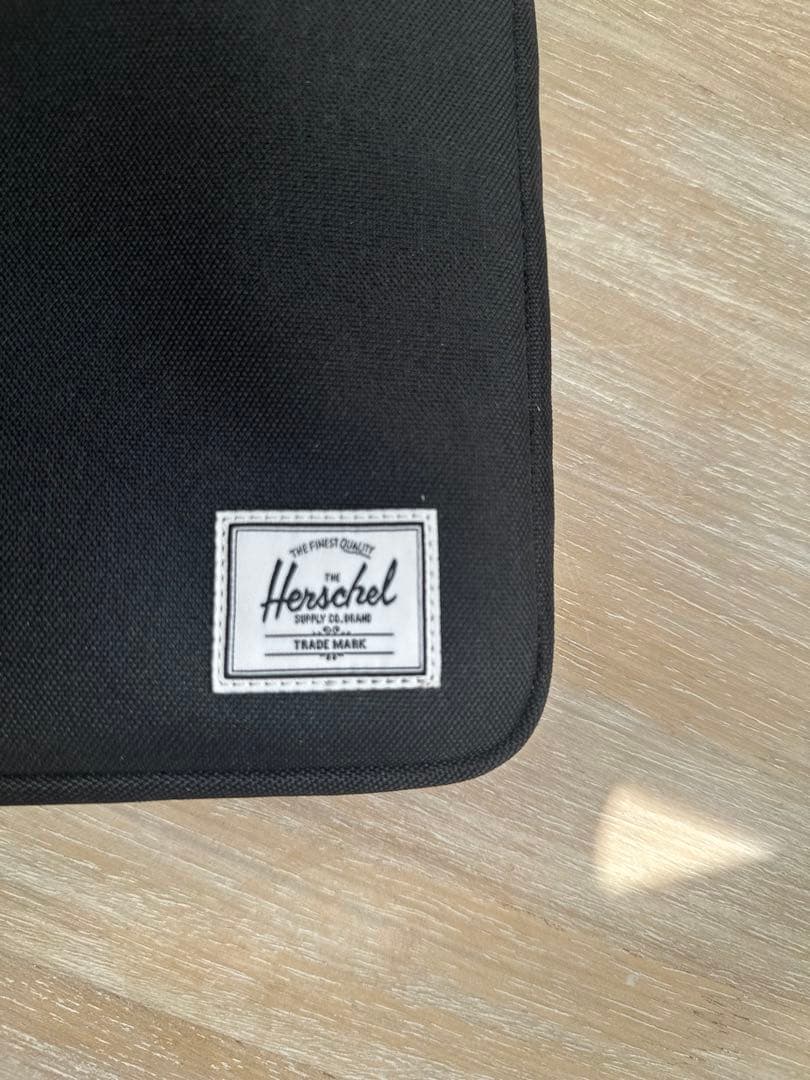 MacBook Pro 16インチ M3 Pro 512GB SSD 18GB