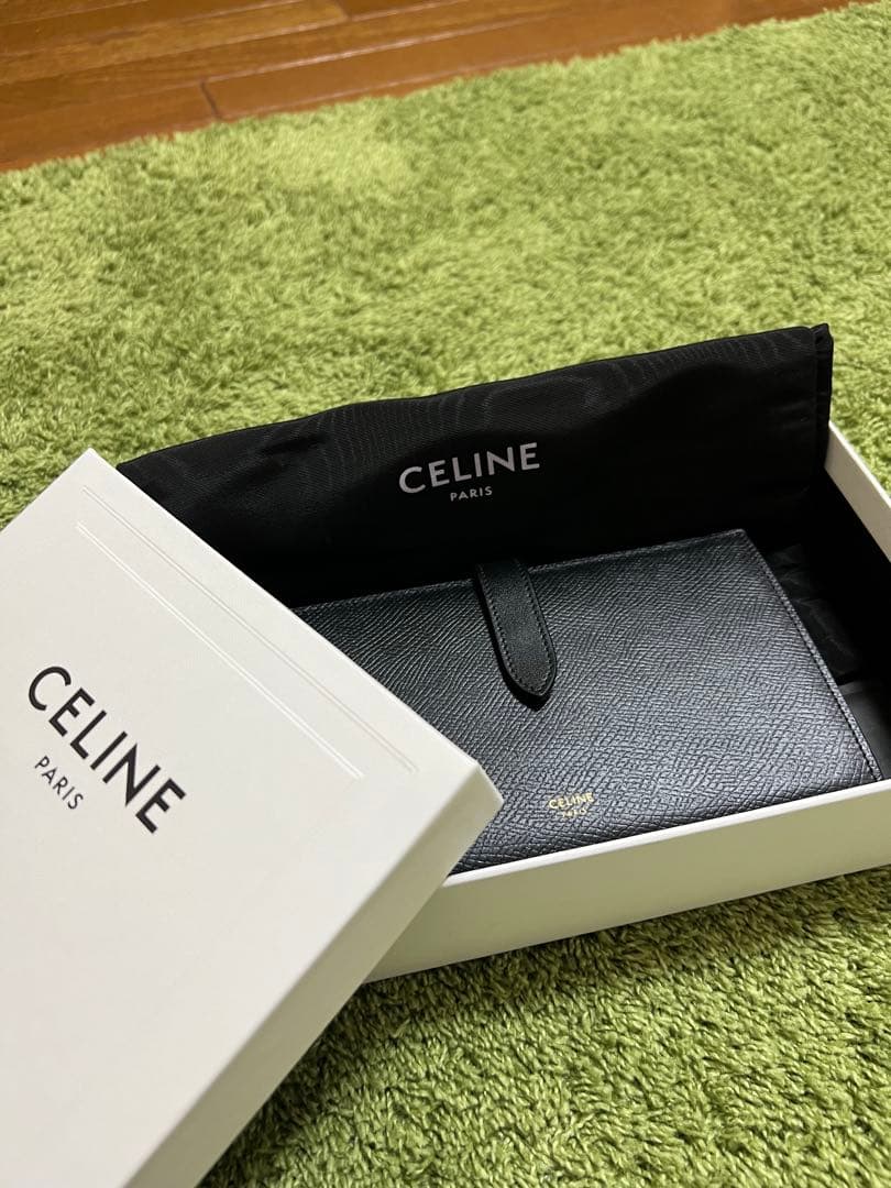 CELINE セリーヌ　長財布