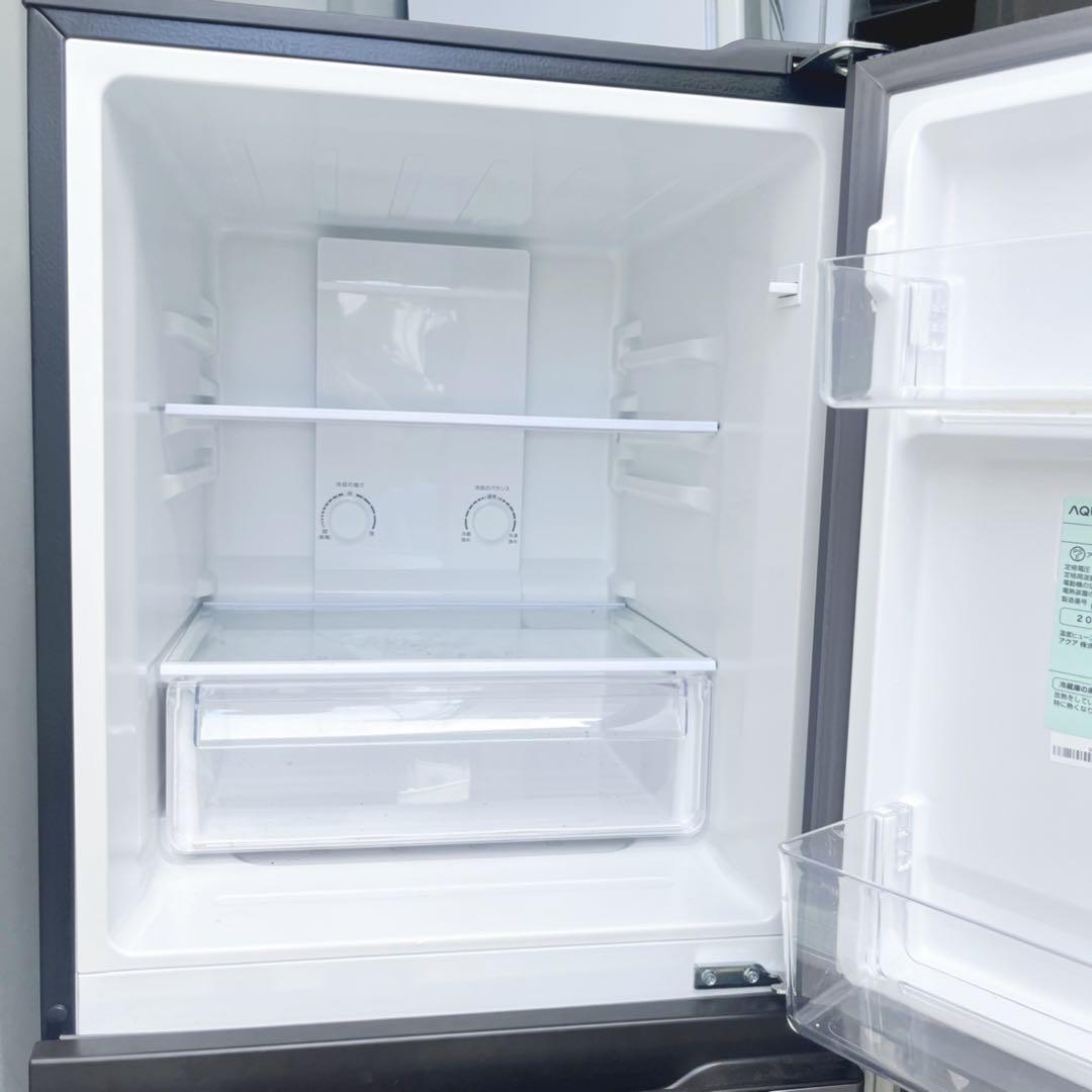 取付無料！AQUAスタイリッシュシルバーおしゃれインテリア冷蔵庫！洗濯機