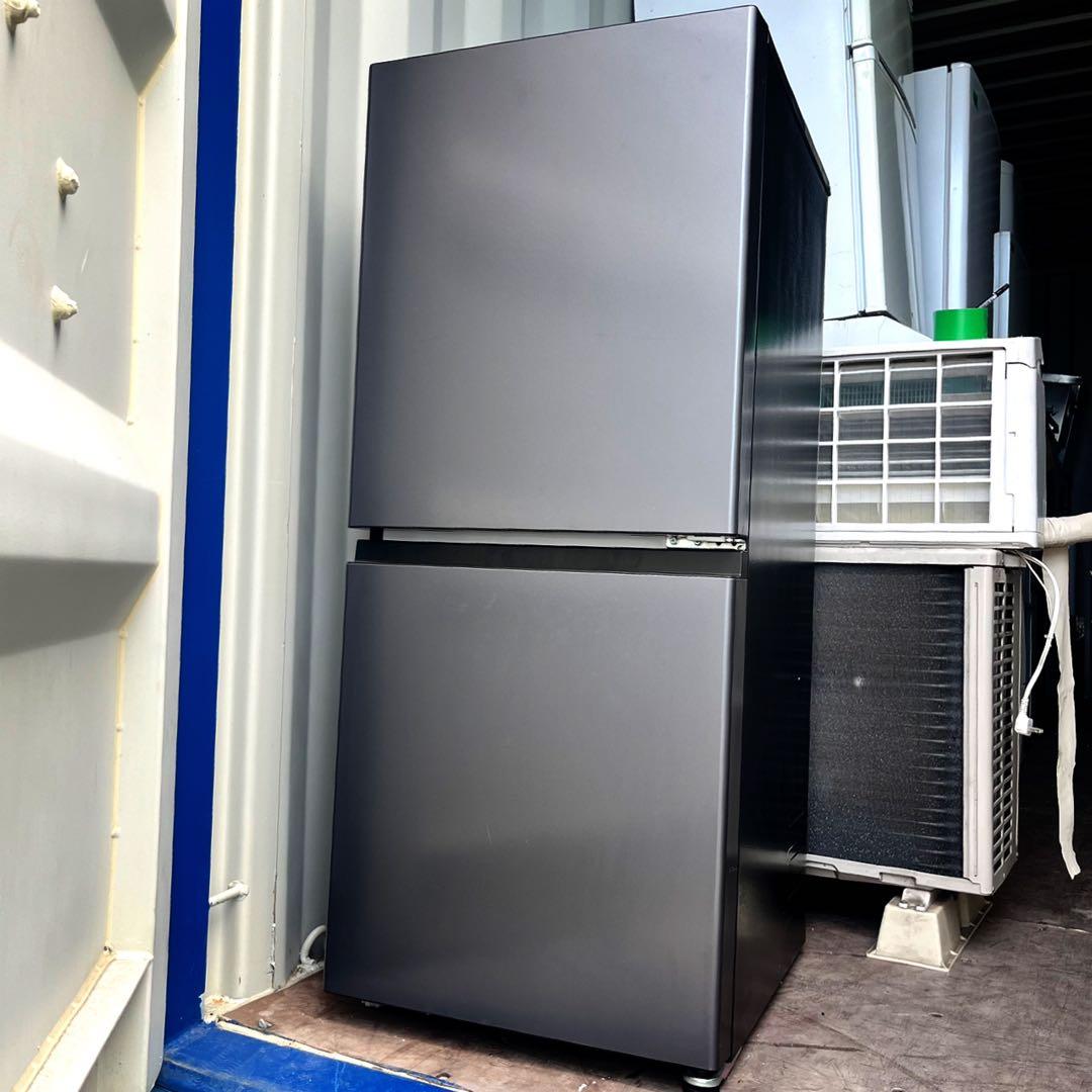 取付無料！AQUAスタイリッシュシルバーおしゃれインテリア冷蔵庫！洗濯機