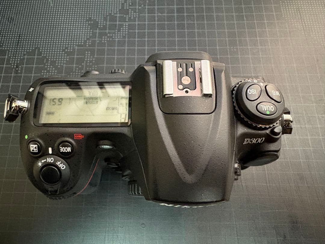【美品】Nikon D300 ボディ 動作確認済