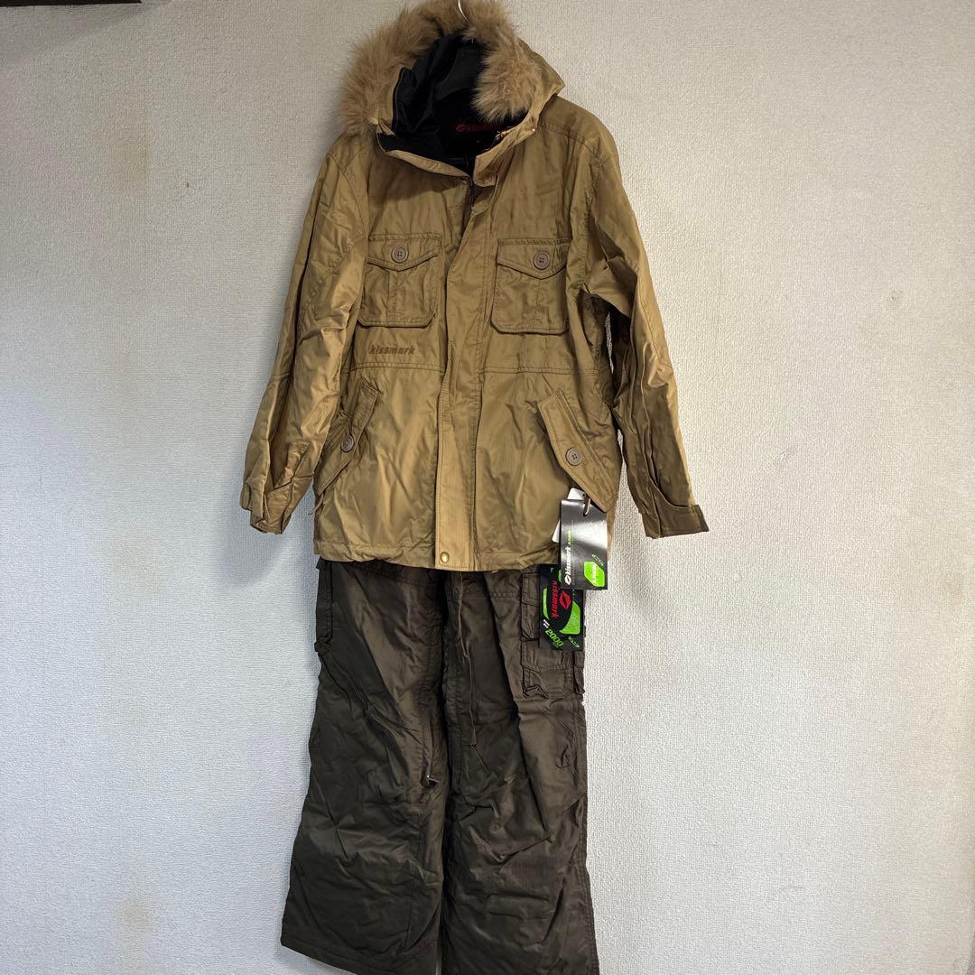 kiss mark スキースノボウェア　160サイズ上下セット