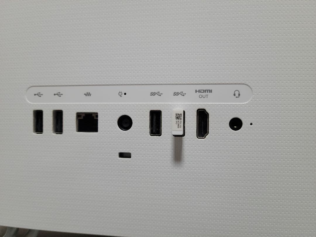 美品　HP All-in-One22-c0016jp 一体型デスクトップパソコン