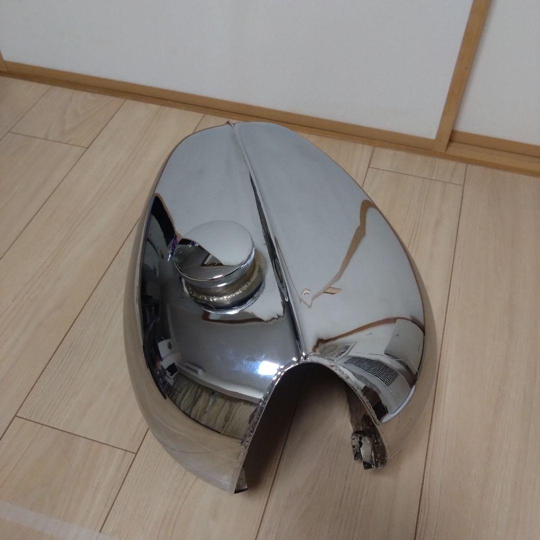 にょす ボンネビルタンク クロームメッキ仕上げ