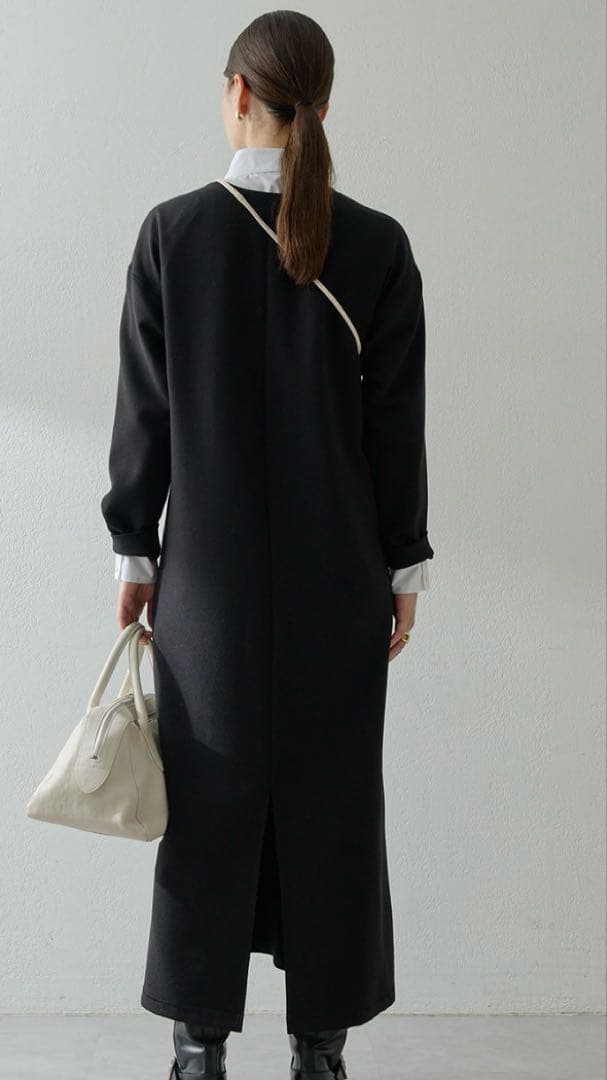 新品Whim Gazette ウィム ガゼット　Vガゼットワンピース