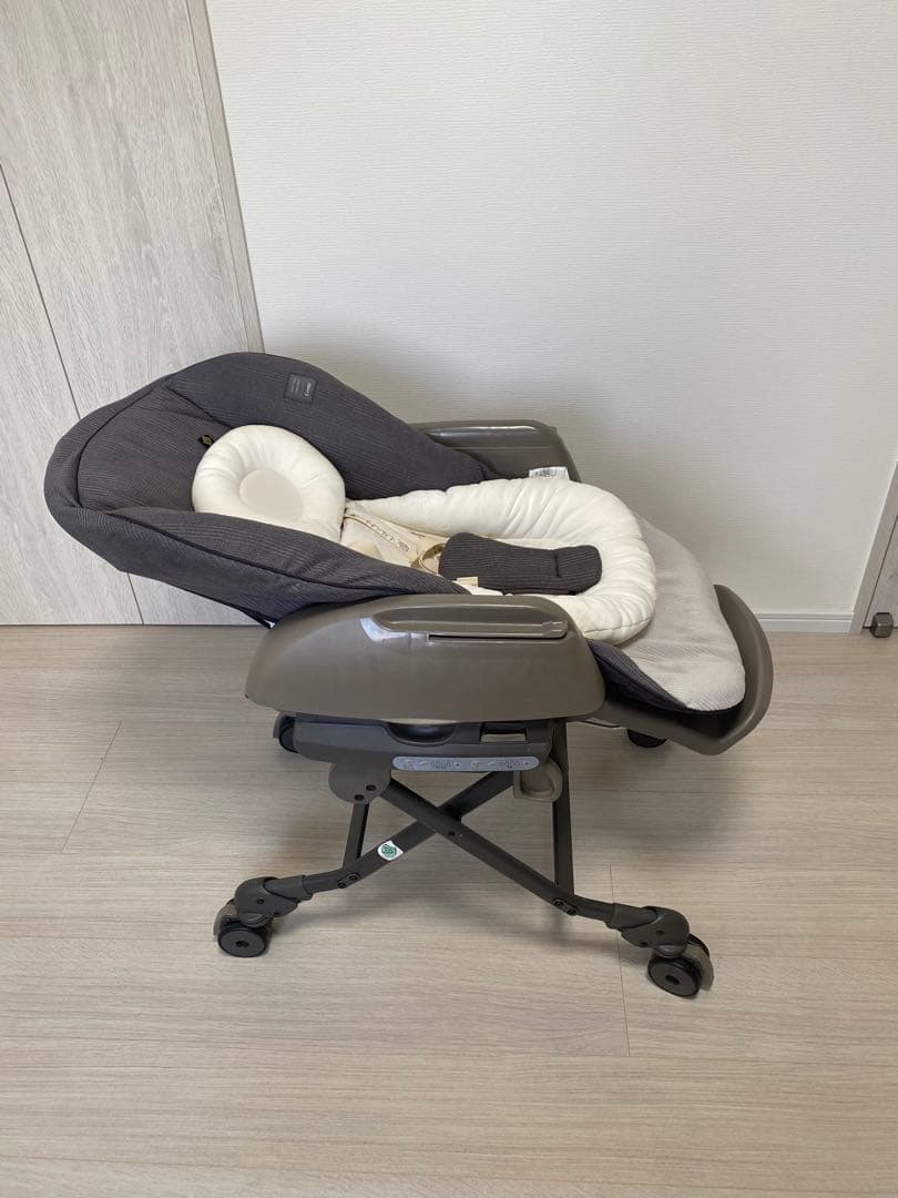 【YUN】Combi ネムリラ AUTO SWING BEDi Long