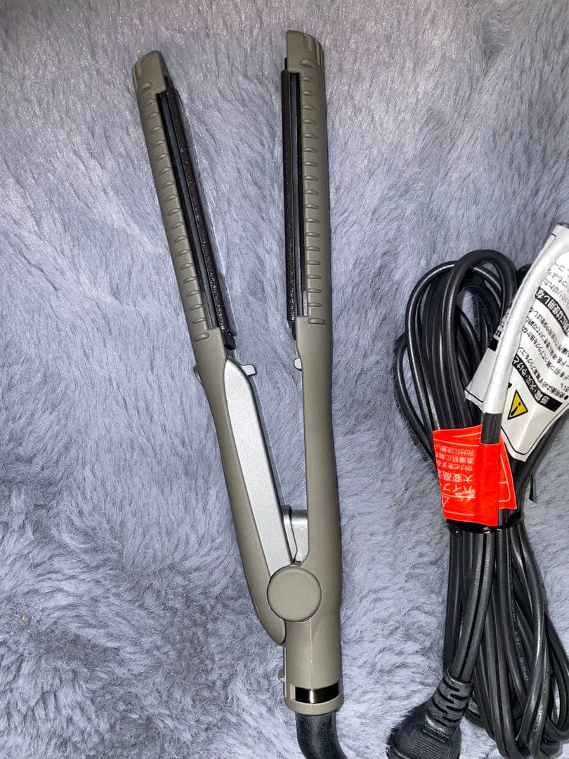 1度使用★極美品★ホリスティックキュア マグネットヘアプロ ストレートアイロンS