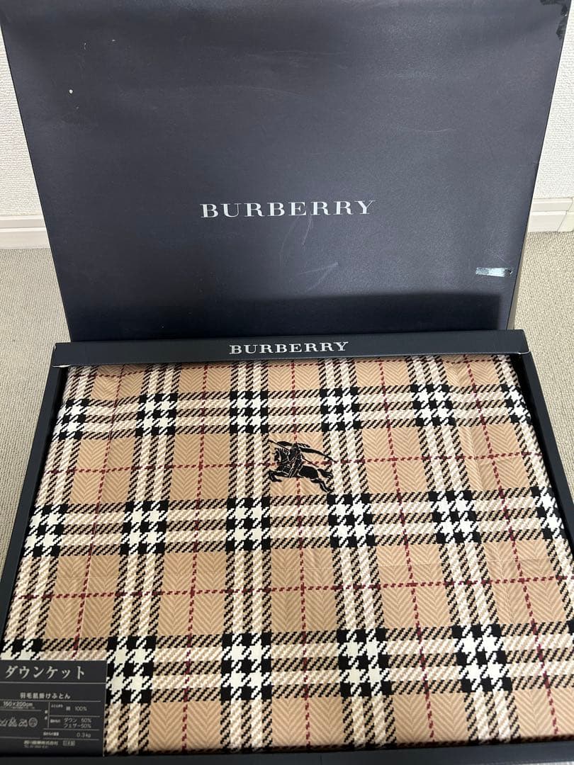 BURBERRY ダウンケット 羽毛肌掛け布団